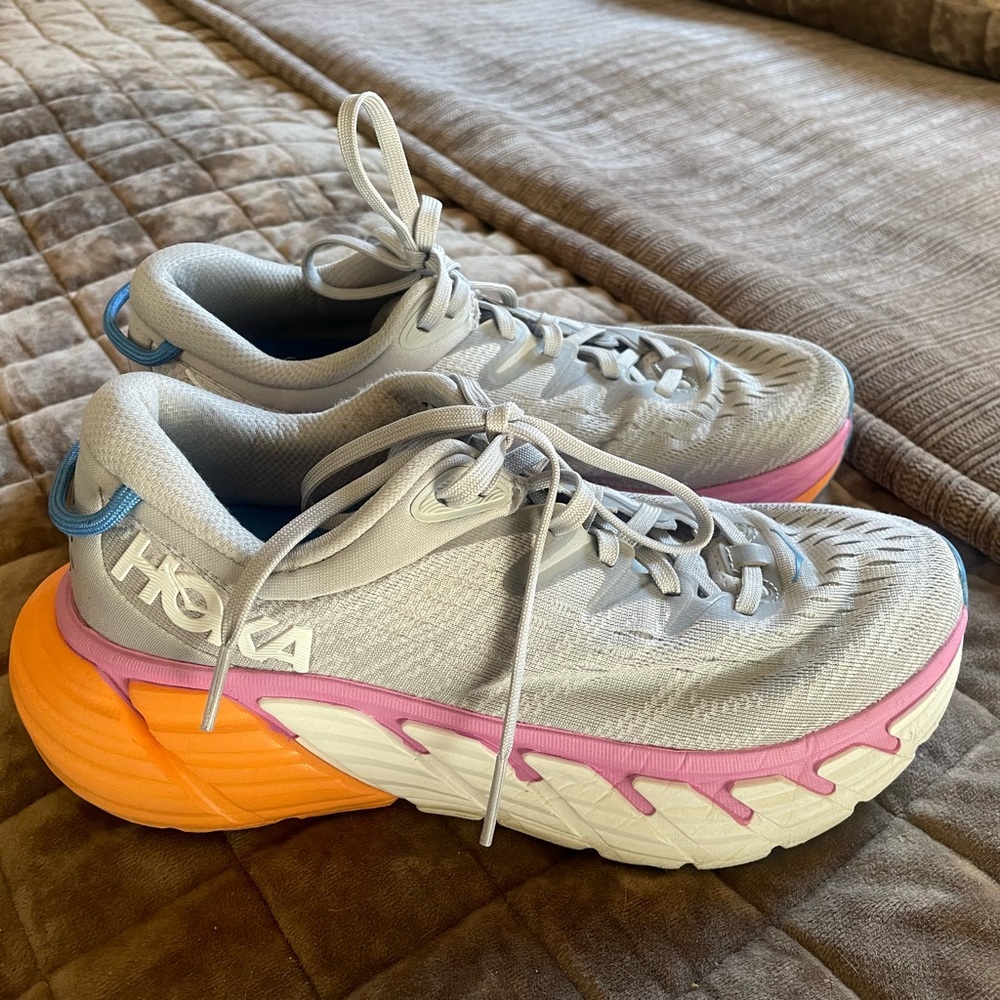 Used Women’s Hoka Shoes | Hoka Gaviota 4 Size 6.5 b  | Color: Gray/Orange |